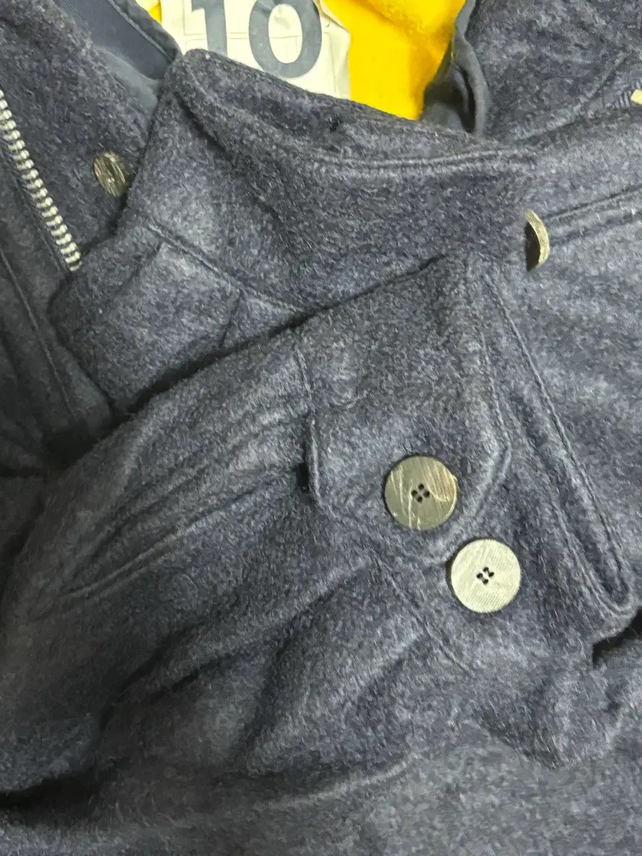 thumbnail-6